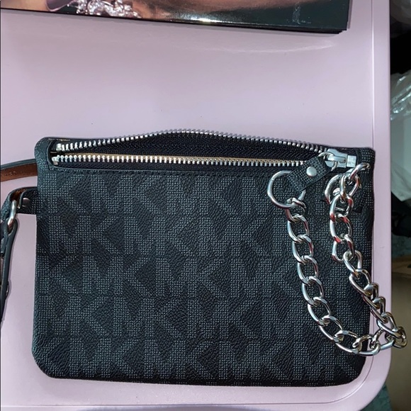 Micheal kors Fanny pack - Picture 1 of 1